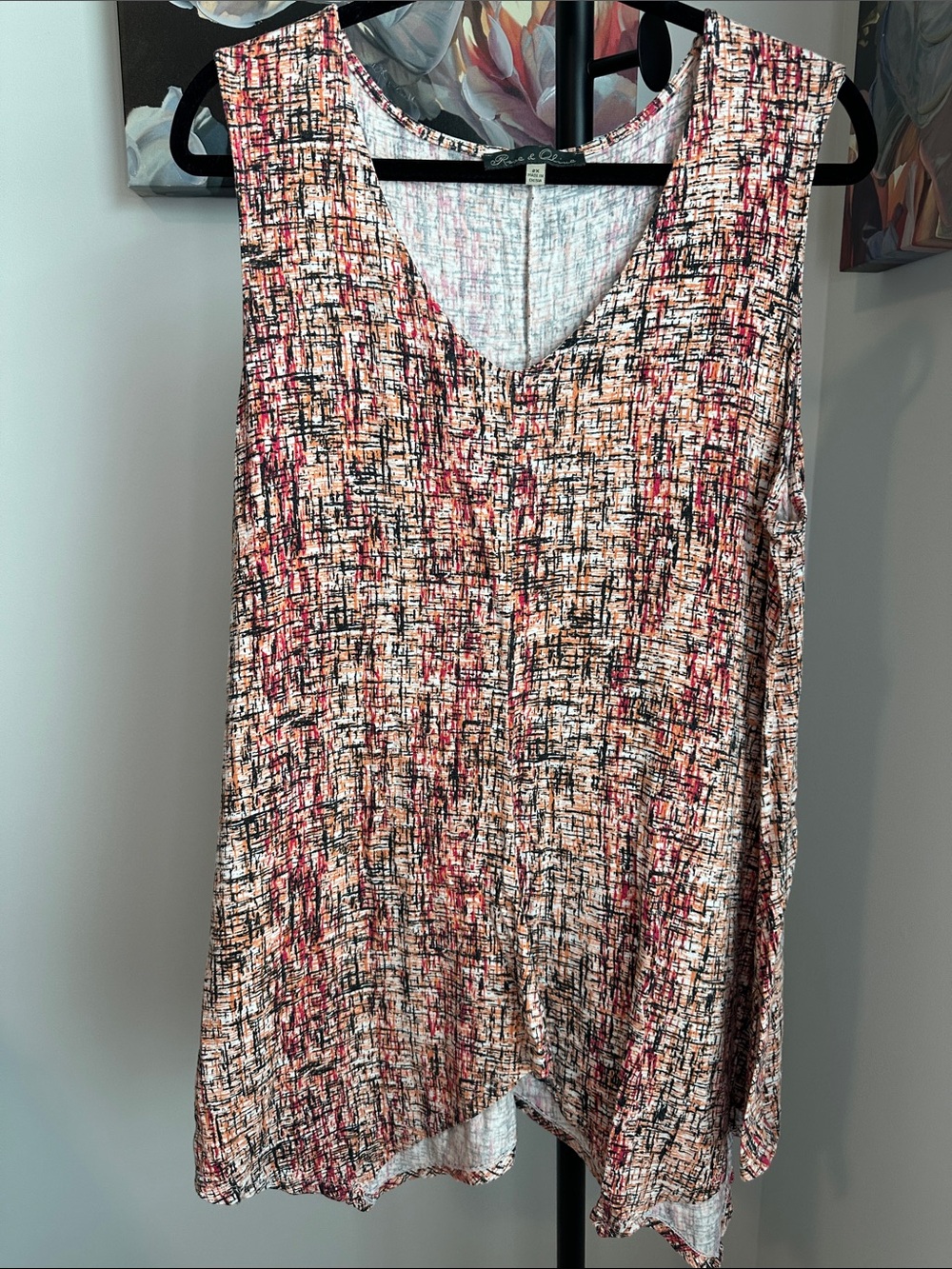 Rose & Olive Multicolor Abstract Print Sleeveless V-Neck Tank